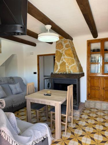 Koplietošanas atpūtas telpa ar TV, Cortijo El Nevazo II in Algarinejo