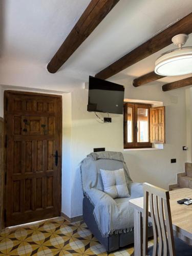 Koplietošanas atpūtas telpa ar TV, Cortijo El Nevazo II in Algarinejo