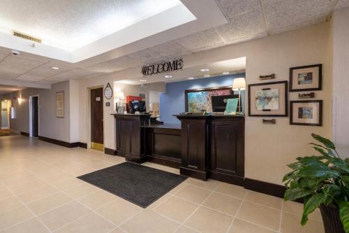 A szálláshely kívülről, Greenfield Inn & Suites Owensboro, KY Airport in Owensboro (Kentucky)