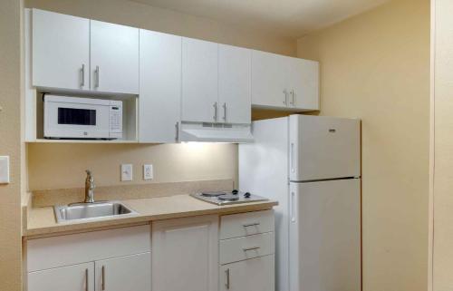 Extended Stay America Suites - Atlanta - Buckhead - image 29