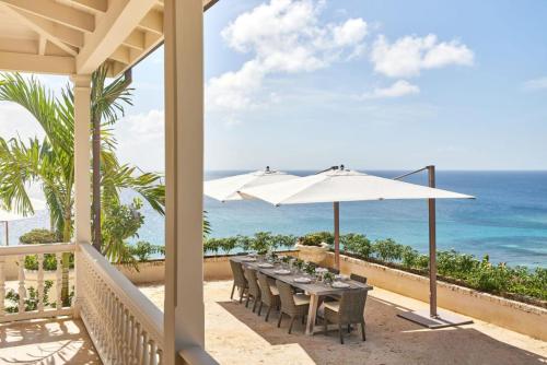 Netherclay Luxury Villa in Friendship