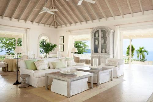 Netherclay Luxury Villa in Friendship