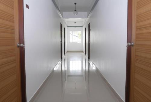 บริการและสิ่งอำนวยความสะดวก, บ้านไหมเกสเฮ้า (Baan Mai Guest House) near โรงพยาบาลทหารเรือกรุงเทพ