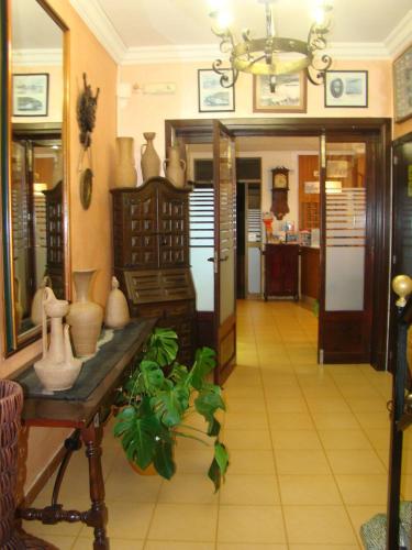 Residencia Santiago Mallorca in กาลาซันตันยี
