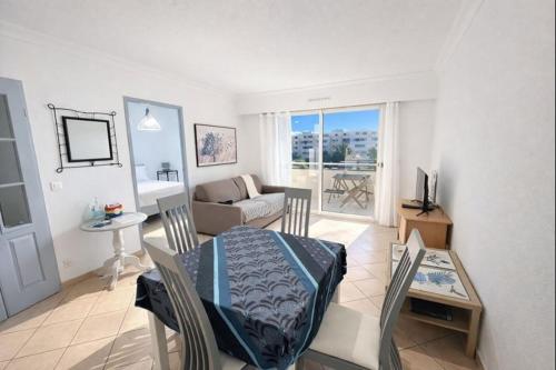 Marine Les Pins - T2, 4P, Terrasse, PK, Plages