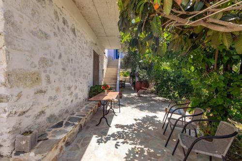 La Maison Bleue Sand Dunes in Zaros
