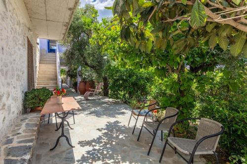 La Maison Bleue Sand Dunes in Zaros