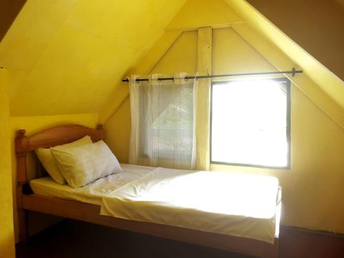 1 twin bed