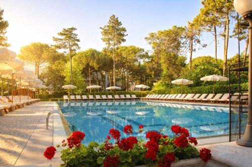 Басейн, Hotel Greif in Ліньяно