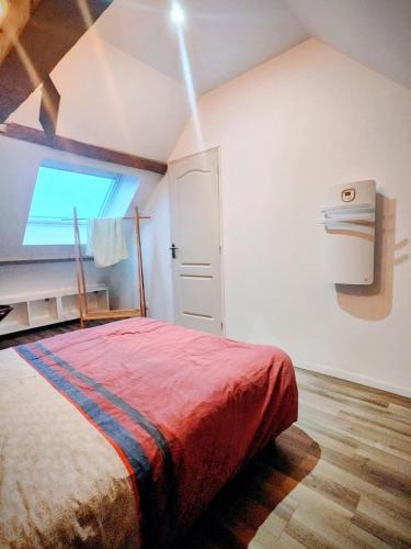Logement 6 pers - Proche circuit des 24h du Mans in Monce-en-Belin