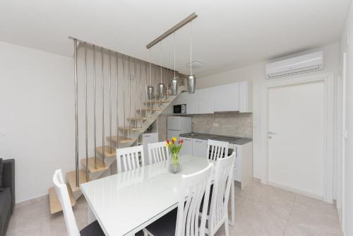 dapur, Apartments M&A 2 in Makarska