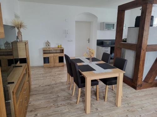 Ferienwohnung im sanierten Denkmal max 4 Personen in Bischofswerda