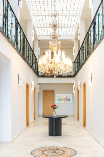 The Hotel 48 - image 30