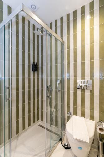 The Hotel 48 - image 39