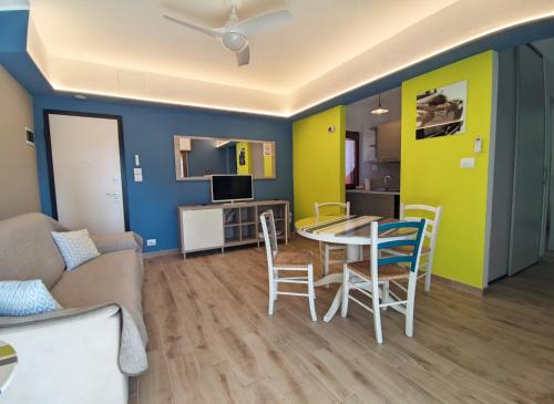 Two-Bedroom Apartment with Balcony