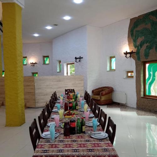 Gabala Semerana Hotel Cottage in 凡當