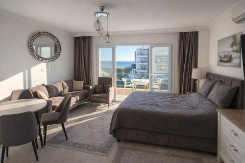 غرف النزلاء, Modern Sea View Studio at Thalassa Beach Resort, Northern Cyprus in Vokolida