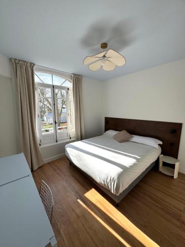 Design & Confort T3 Vue Parc Lit 180, Toulouse (photo 4)