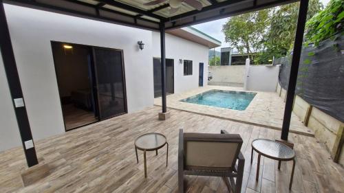House with a private pool in Ojochal