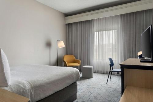 City Express by Marriott Houston Intercontinental Airport - image 5