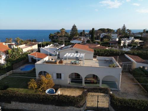 Villa Themba
