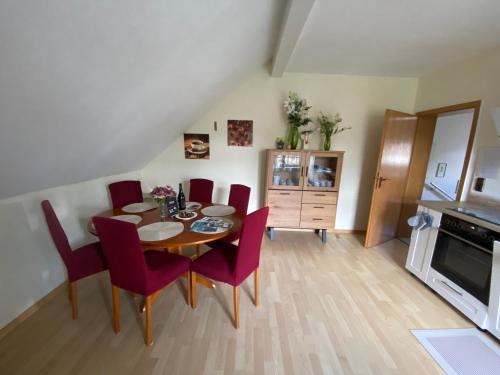 Létesítmények, Villa-Maru 80qm Ferienwohnung in Lindlar