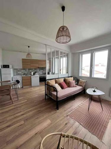 . Appartement spacieux à Port Joinville