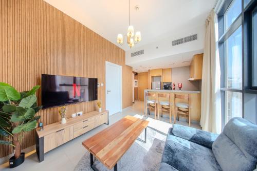 Private Apartment in Sharjah - 1BR Golden Sunset, Sharjah