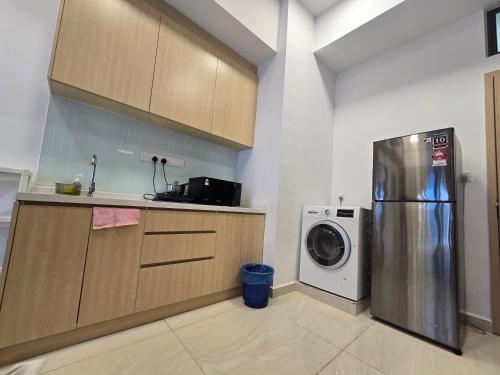 KLCC Suites By Colony - image 11