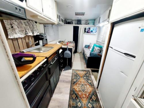 Camper Apt DE Sleeps 3 in 多佛