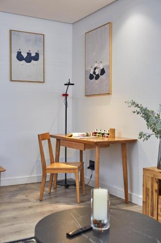 Modern Spacious Signature Apartment - main image