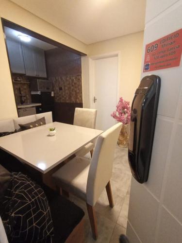 Ape no Bras com vaga, Templo de Salomao, feira madrugada in Belem