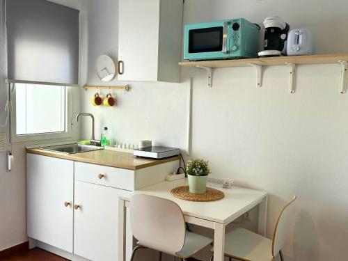 Apartamentos La Casa del Remolino- Centro histórico de Conil, andando a la playa 4