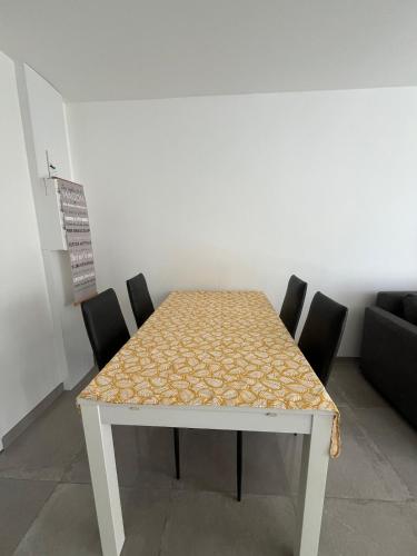 Appartement 60m2, à 10km de Saint Tropez (Appartement 60m2, a 10km de Saint Tropez) in Cogolin