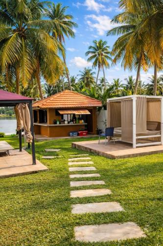 Kyarina lodge in อาบิดจัน
