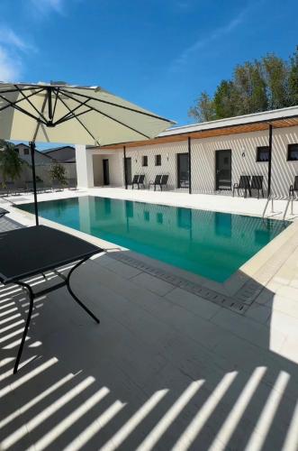 Poiana Events - Vilă privată cu piscină aproape de Mamaia și Constanța (Poiana Events - Vila privata cu piscina aproape de Mamaia si Constanta) in Valu Lui Traian