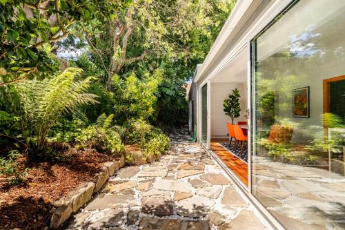 Harbour Bungalow Rose Bay Sydney in Rose Bay