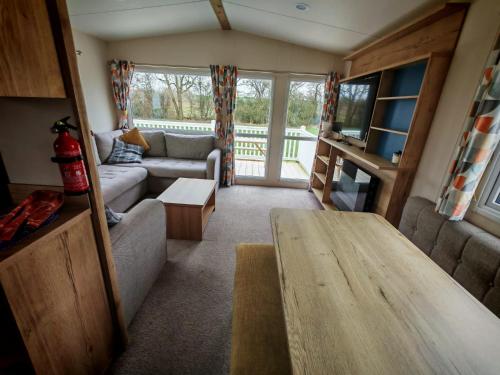 Flamingo Land Cedar Wood 118 in Kirby Misperton