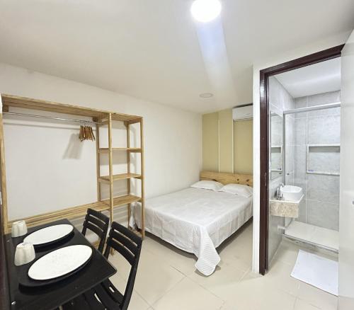 Mini Studio funcional mobiliado com cozinha e WC privativo in Encruzilhada