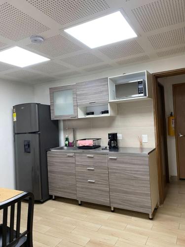 Global Executive Suites 201