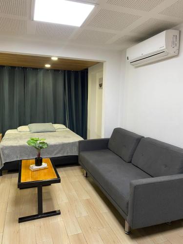 Global Executive Suites 203