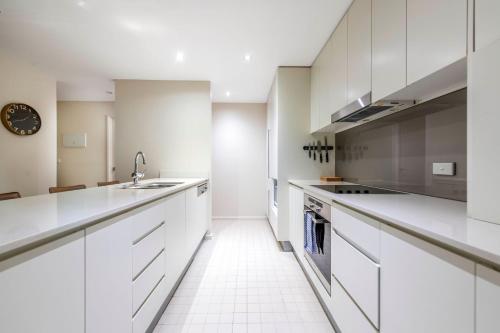 Forrest Executive Apartment Parliament & Manuka Nearby in Forrest