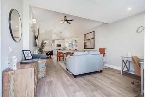 3BR Beach House | Fire Pit & Bar | Steps to Beach in Long Branch (NJ)