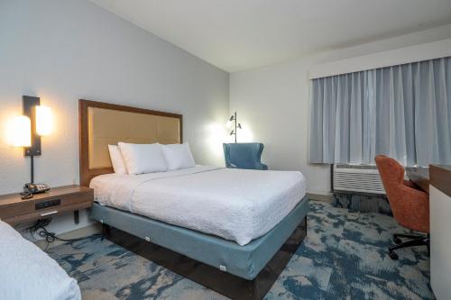 希爾頓歡朋酒店 - 斯普林希爾 (Hampton Inn Spring Hill) in 春日山