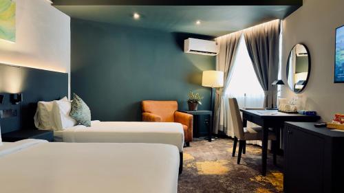 room detail thumbnail 1
