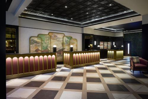 Lobby, Hilton Edinburgh Carlton in Edinburgh
