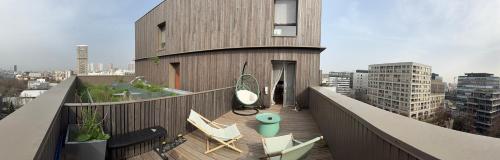 Rooftop Duplex with terrace overlooking the Eiffel Tower