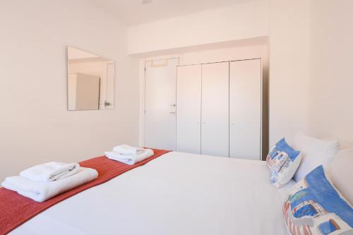 C34 Cosy 4 bdr apt close to Maria Zambrano - image 4