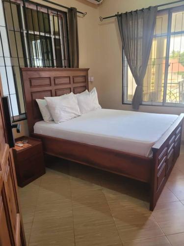 KimyaKimya Pub & Lodge - Dar Es Salaam