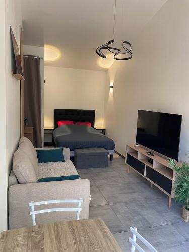 Maison avec grand espace en hauteur gîte à louer Plassay